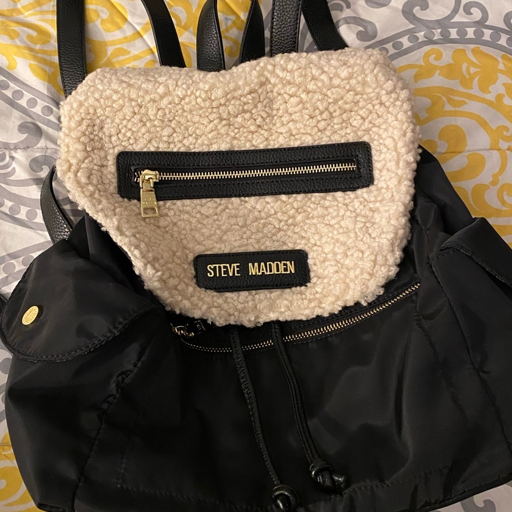 Steve Madden back pack